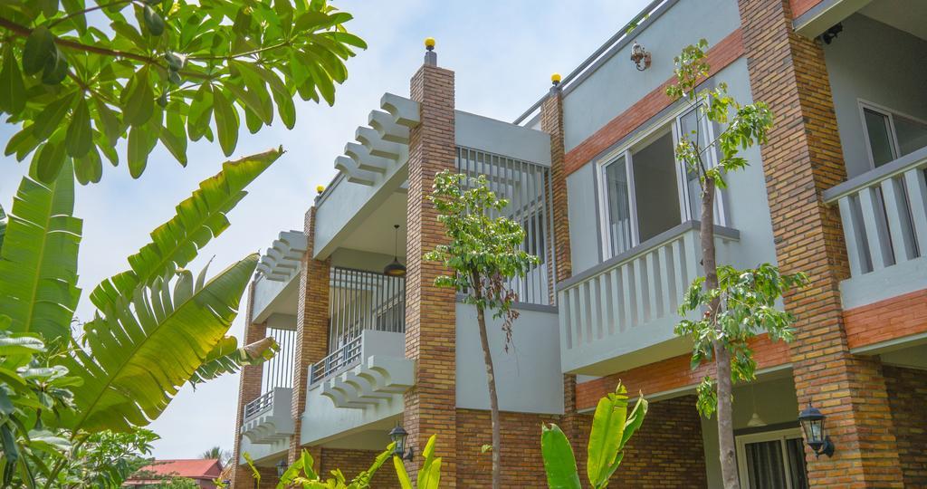 Hak Boutique Hotel Siem Reap Exterior photo