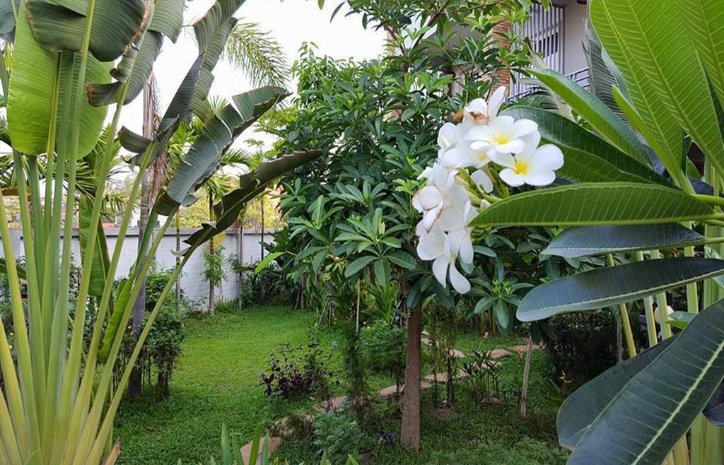 Hak Boutique Hotel Siem Reap Exterior photo